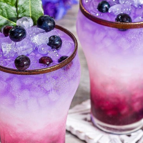 Meet your Posher, Kristine - Picture 1 of 1